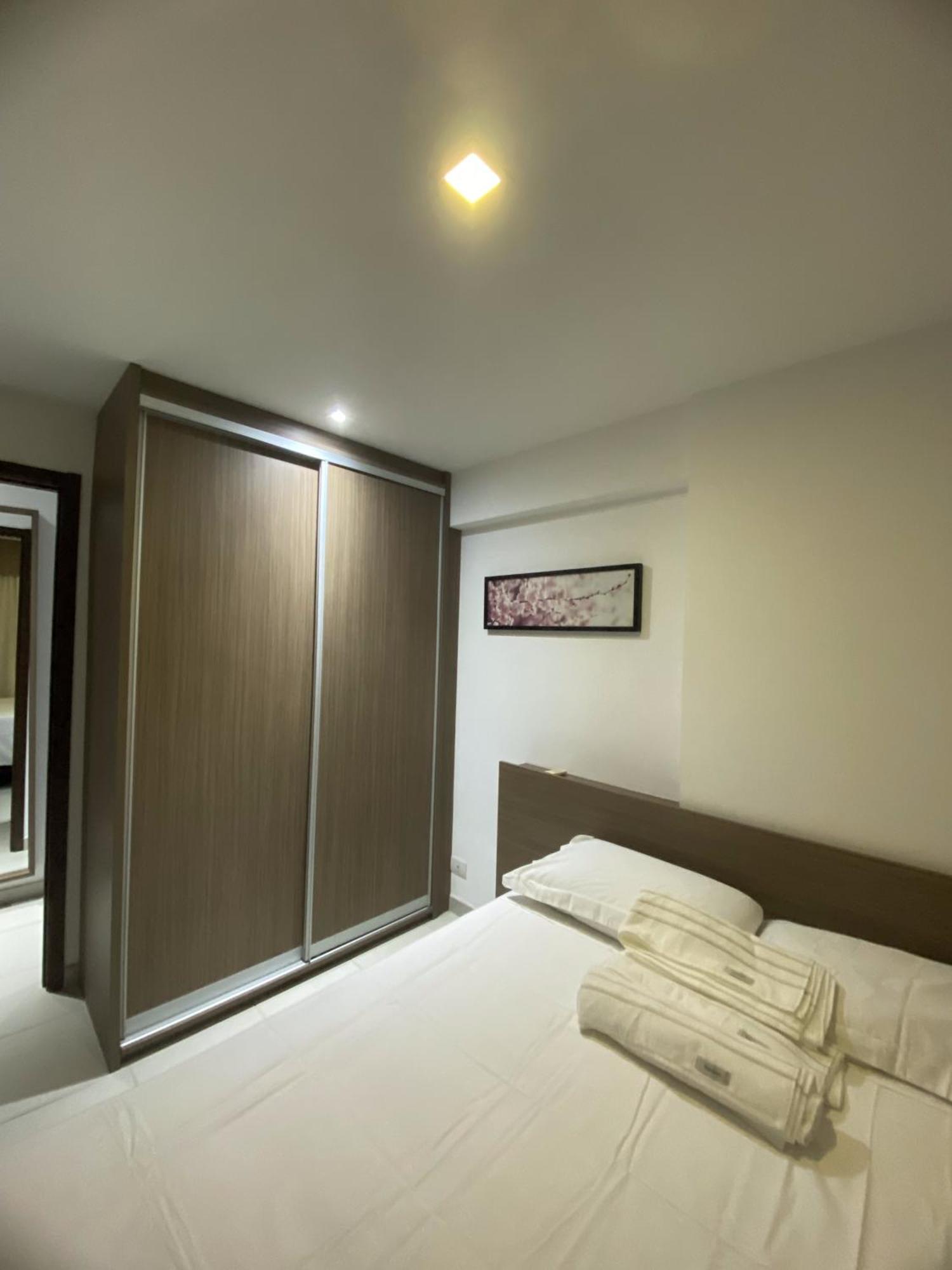 Flat Class Excelsior - Em Frente Ao Shopping Riomar